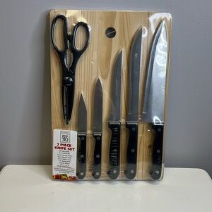Kitchen corner, seven piece knife set